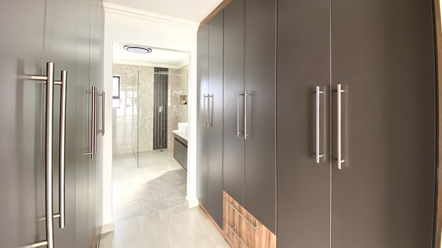 3 Bedroom Property for Sale in Britannia Reef Estate Western Cape